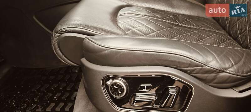 Внедорожник / Кроссовер Audi Q7 2015 в Новоднестровске