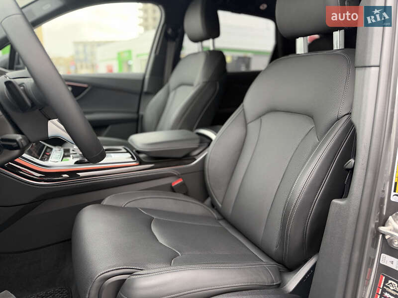 Позашляховик / Кросовер Audi Q7 2025 в Києві
