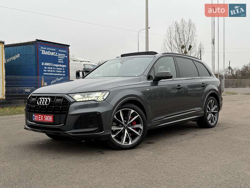 Audi Q7 2021