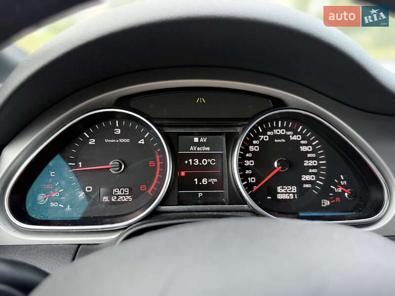 Позашляховик / Кросовер Audi Q7 2014 в Самборі