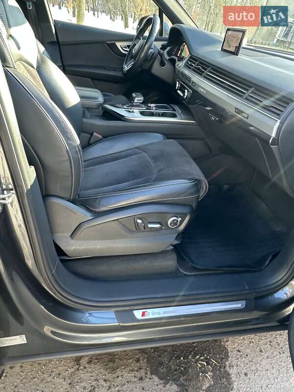 Внедорожник / Кроссовер Audi Q7 2017 в Львове фото 28 Внедорожник / Кроссовер Audi Q7 2017 в Львове