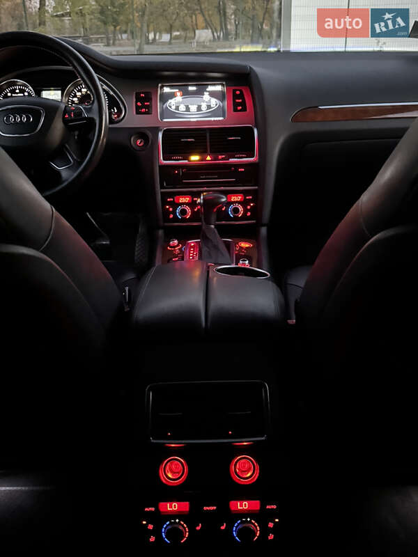 Внедорожник / Кроссовер Audi Q7 2013 в Запорожье фото 16 Внедорожник / Кроссовер Audi Q7 2013 в Запорожье