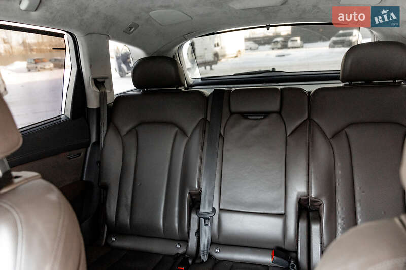 Внедорожник / Кроссовер Audi Q7 2016 в Житомире