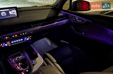 Внедорожник / Кроссовер Audi Q7 2016 в Житомире