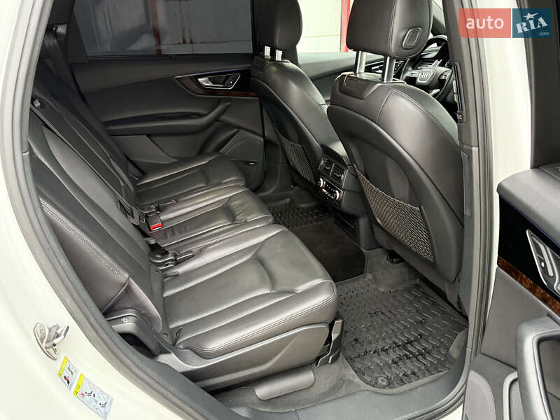 Внедорожник / Кроссовер Audi Q7 2016 в Хмельницком фото 36 Внедорожник / Кроссовер Audi Q7 2016 в Хмельницком