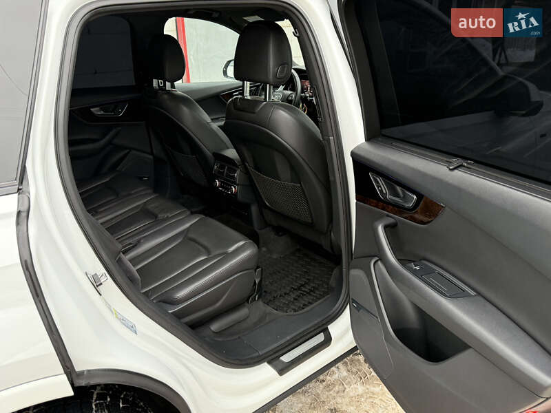 Внедорожник / Кроссовер Audi Q7 2016 в Хмельницком фото 37 Внедорожник / Кроссовер Audi Q7 2016 в Хмельницком