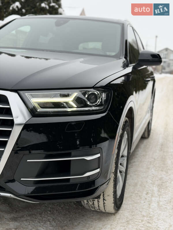 Внедорожник / Кроссовер Audi Q7 2016 в Дубно фото 4 Внедорожник / Кроссовер Audi Q7 2016 в Дубно
