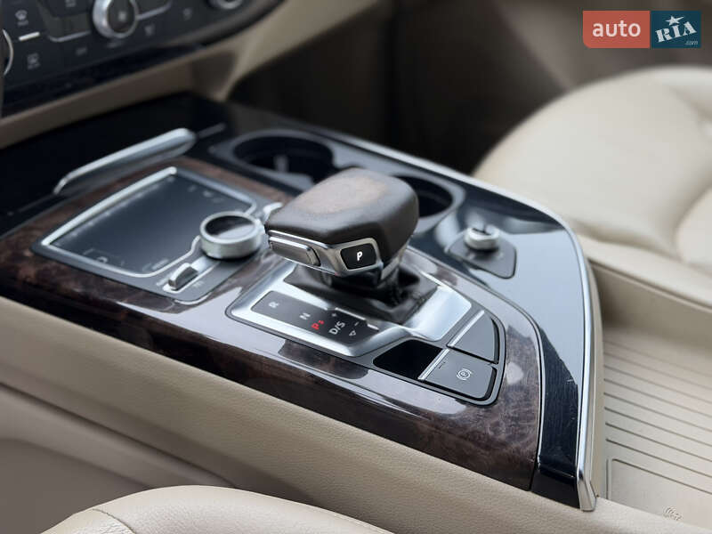Внедорожник / Кроссовер Audi Q7 2016 в Дубно фото 31 Внедорожник / Кроссовер Audi Q7 2016 в Дубно