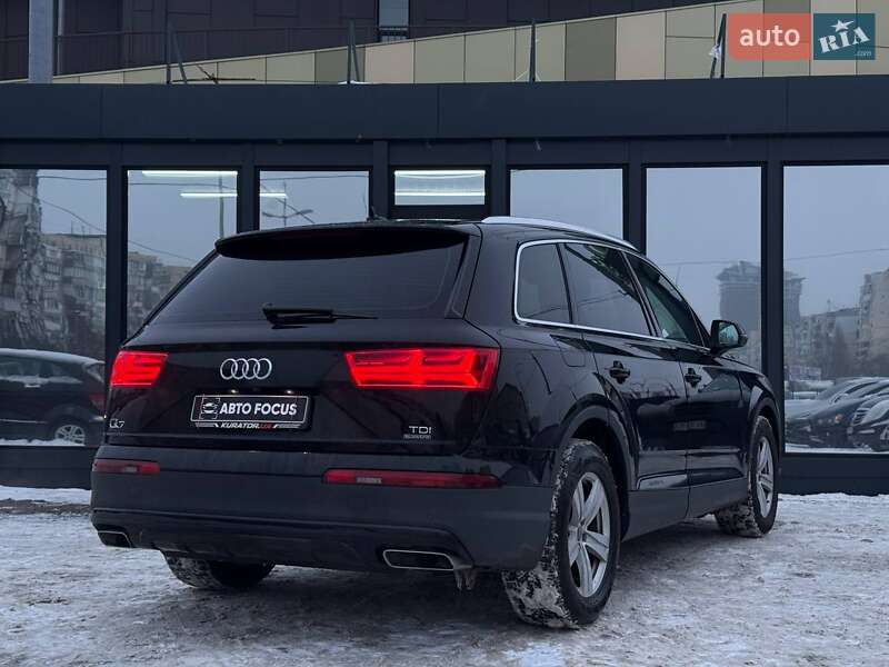Внедорожник / Кроссовер Audi Q7 2017 в Киеве фото 8 Внедорожник / Кроссовер Audi Q7 2017 в Киеве