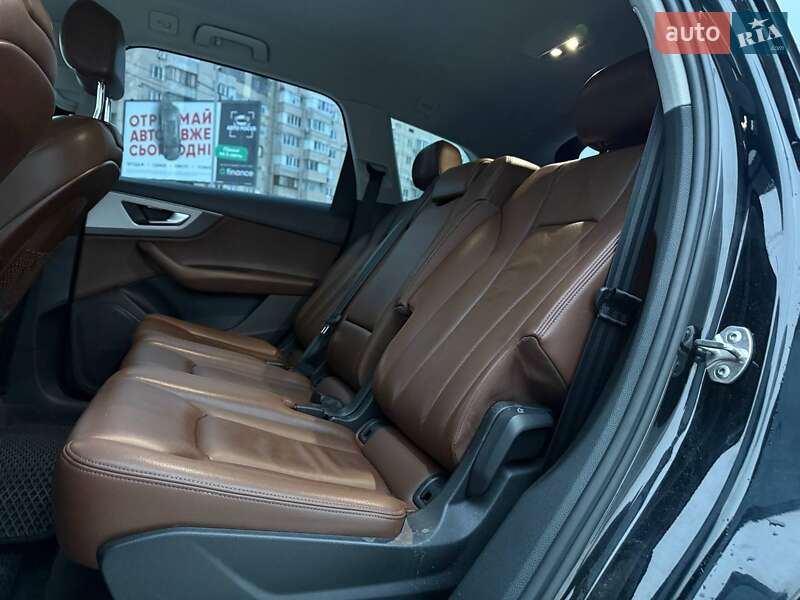 Внедорожник / Кроссовер Audi Q7 2017 в Киеве фото 10 Внедорожник / Кроссовер Audi Q7 2017 в Киеве