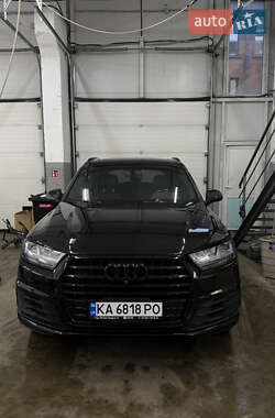Позашляховик / Кросовер Audi Q7 2017 в Києві