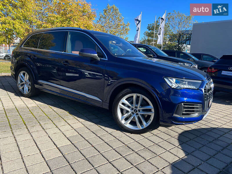 Внедорожник / Кроссовер Audi Q7 2020 в Киеве фото 3 Внедорожник / Кроссовер Audi Q7 2020 в Киеве