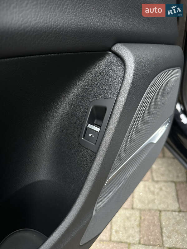 Внедорожник / Кроссовер Audi Q7 2017 в Сарнах