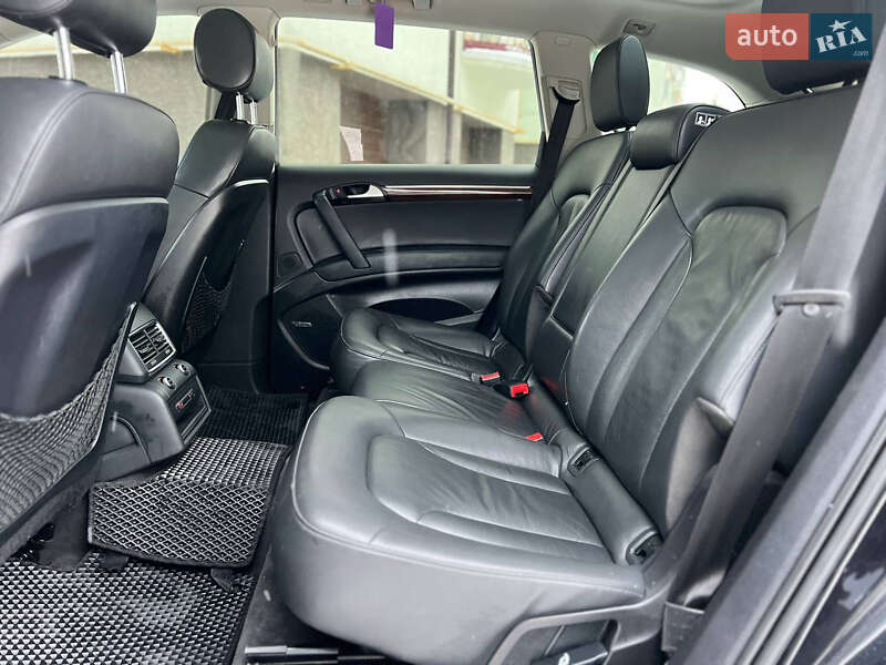 Внедорожник / Кроссовер Audi Q7 2012 в Хмельницком