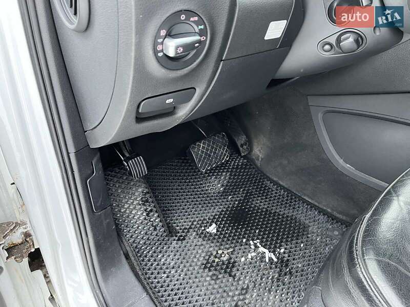 Внедорожник / Кроссовер Audi Q7 2010 в Корсуне-Шевченковском фото 8 Внедорожник / Кроссовер Audi Q7 2010 в Корсуне-Шевченковском