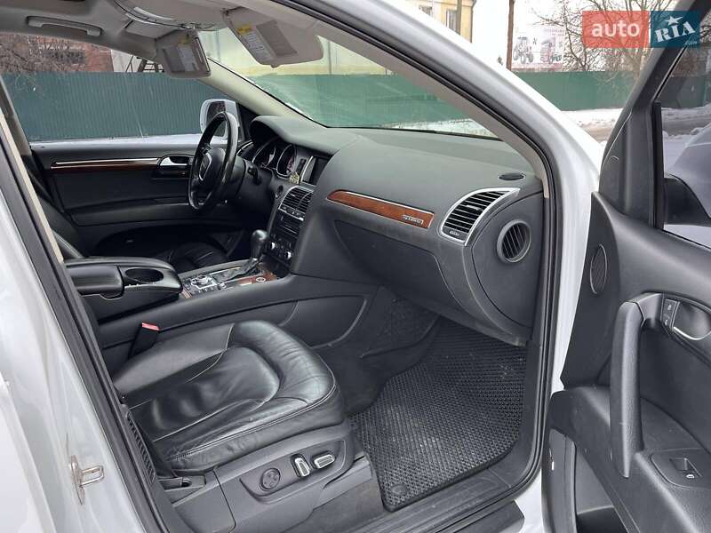 Внедорожник / Кроссовер Audi Q7 2010 в Корсуне-Шевченковском фото 16 Внедорожник / Кроссовер Audi Q7 2010 в Корсуне-Шевченковском