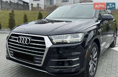 Позашляховик / Кросовер Audi Q7 2016 в Києві