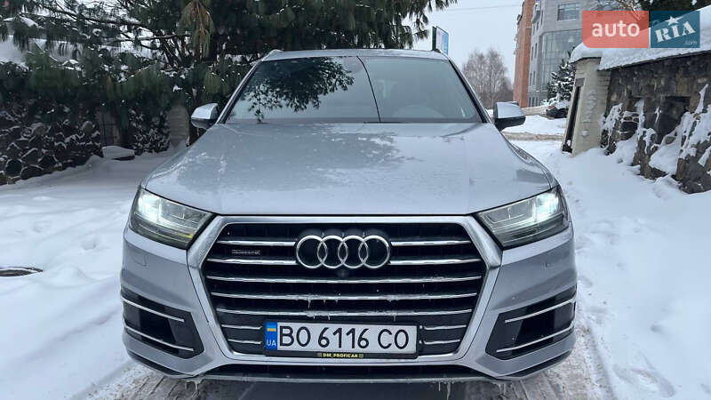 Audi Q7 2016