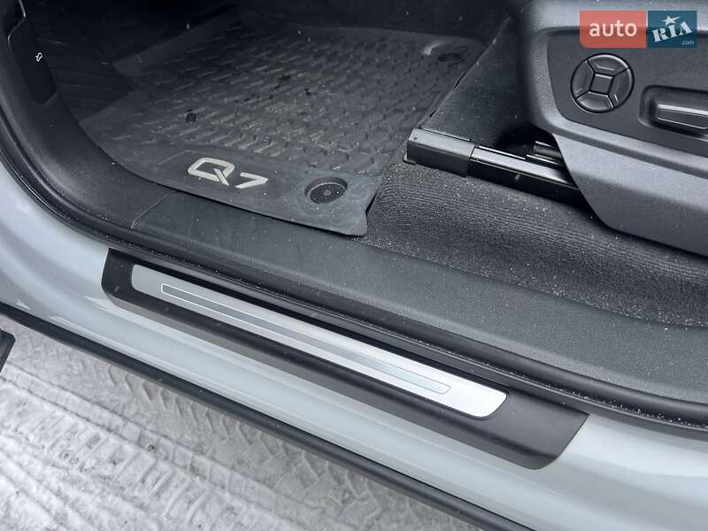 Внедорожник / Кроссовер Audi Q7 2020 в Сумах фото 24 Внедорожник / Кроссовер Audi Q7 2020 в Сумах