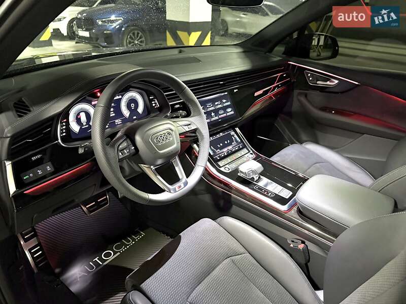 Позашляховик / Кросовер Audi Q7 2025 в Дніпрі