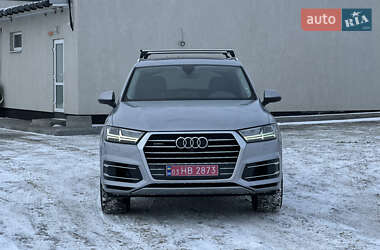 Позашляховик / Кросовер Audi Q7 2018 в Вінниці