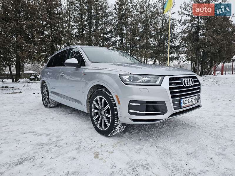 Внедорожник / Кроссовер Audi Q7 2015 в Ковеле