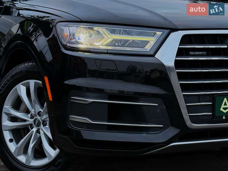 Позашляховик / Кросовер Audi Q7 2018 в Києві