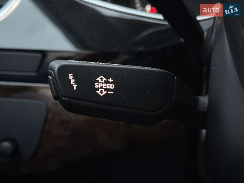 Позашляховик / Кросовер Audi Q7 2018 в Києві