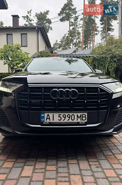 Внедорожник / Кроссовер Audi Q7 2020 в Киеве