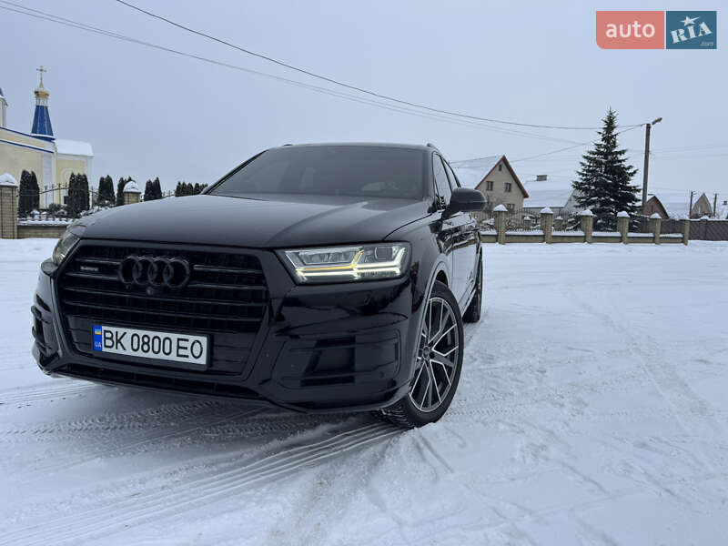 Позашляховик / Кросовер Audi Q7 2016 в Костопілі