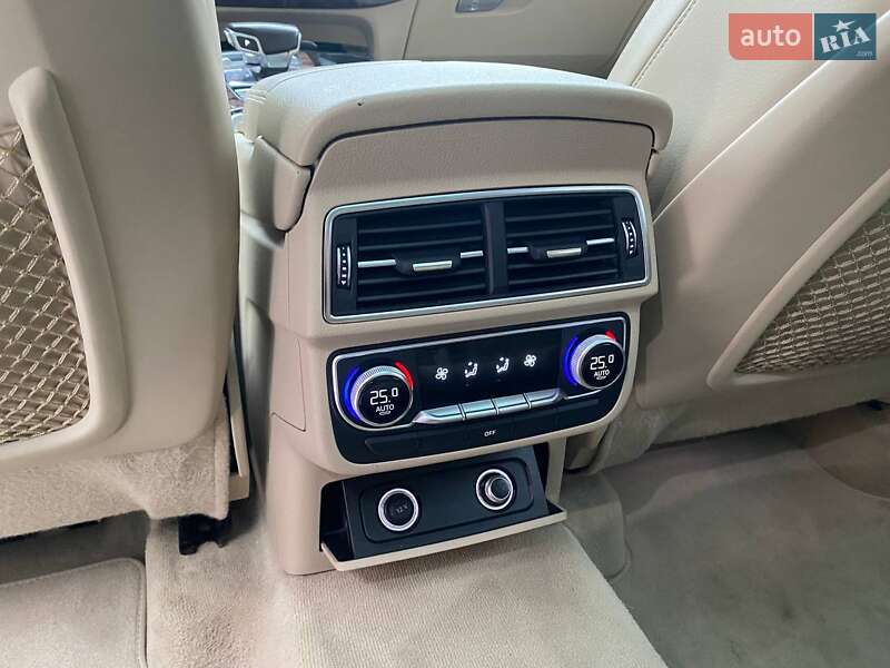 Внедорожник / Кроссовер Audi Q7 2017 в Львове фото 26 Внедорожник / Кроссовер Audi Q7 2017 в Львове