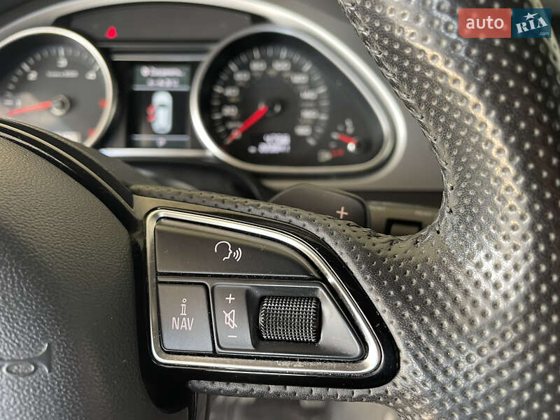 Позашляховик / Кросовер Audi Q7 2012 в Києві фото 24 Позашляховик / Кросовер Audi Q7 2012 в Києві