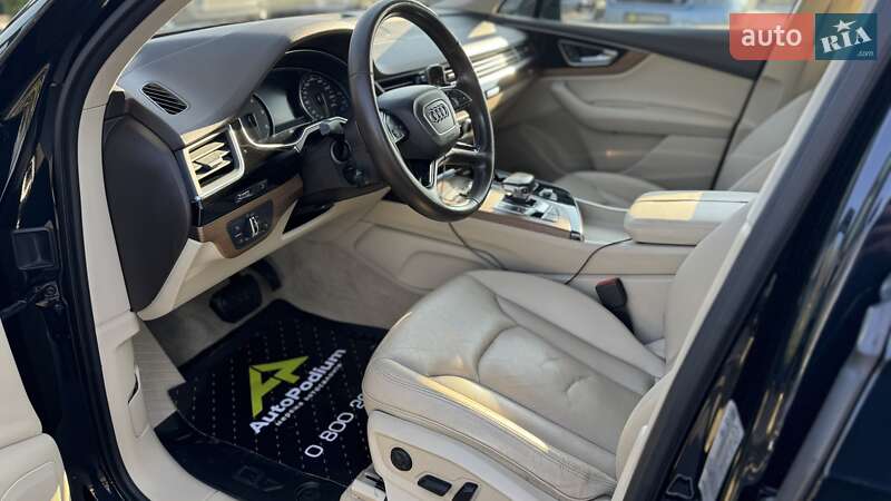 Позашляховик / Кросовер Audi Q7 2016 в Києві фото 14 Позашляховик / Кросовер Audi Q7 2016 в Києві