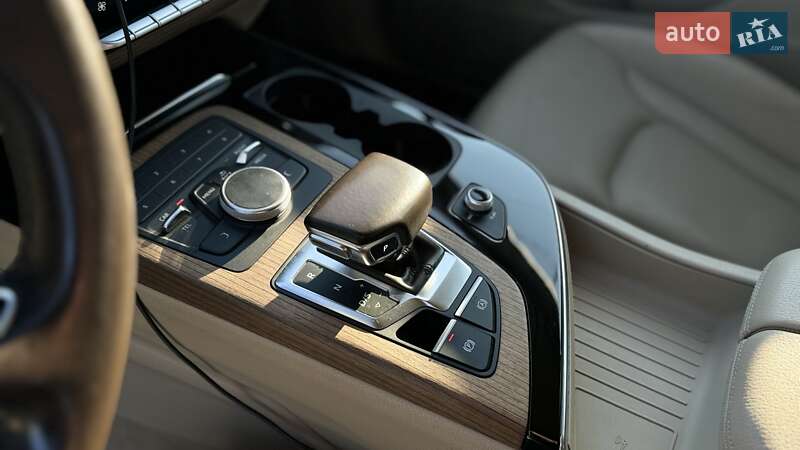 Позашляховик / Кросовер Audi Q7 2016 в Києві фото 34 Позашляховик / Кросовер Audi Q7 2016 в Києві