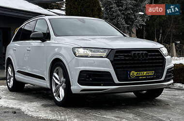 Позашляховик / Кросовер Audi Q7 2018 в Львові