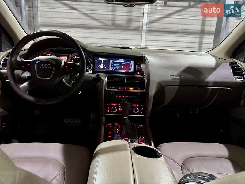 Позашляховик / Кросовер Audi Q7 2007 в Одесі