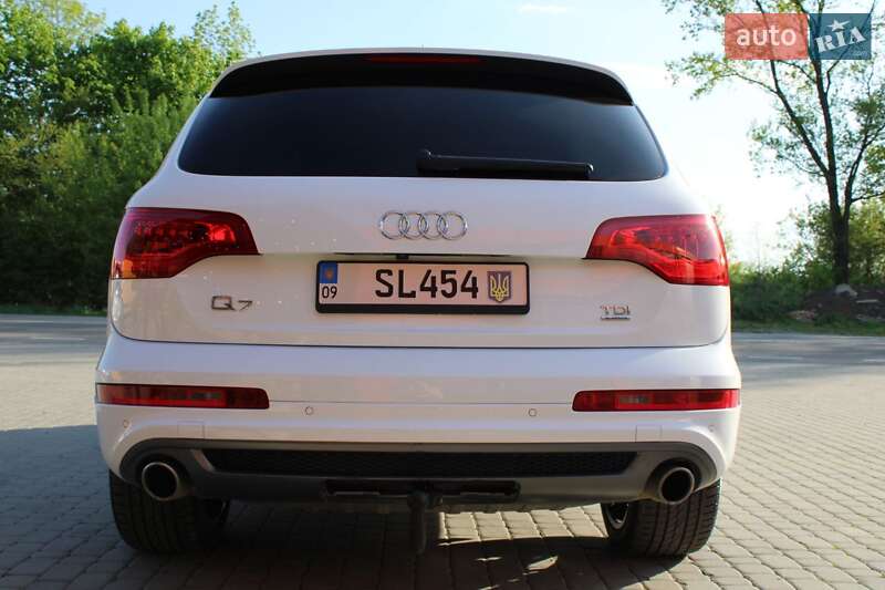 Позашляховик / Кросовер Audi Q7 2011 в Івано-Франківську