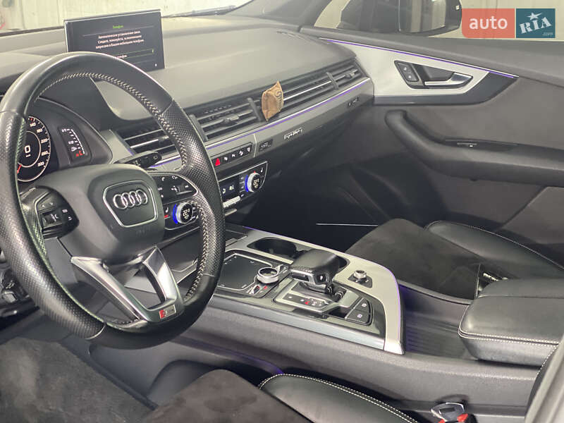 Внедорожник / Кроссовер Audi Q7 2015 в Киеве фото 7 Внедорожник / Кроссовер Audi Q7 2015 в Киеве