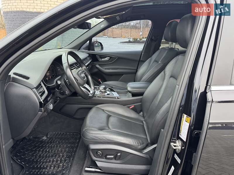 Внедорожник / Кроссовер Audi Q7 2017 в Дубно фото 15 Внедорожник / Кроссовер Audi Q7 2017 в Дубно