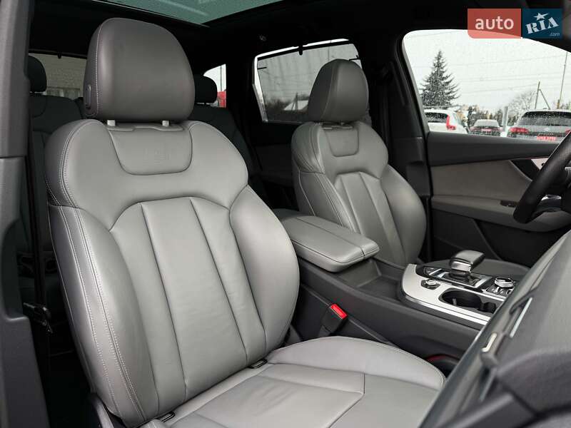 Позашляховик / Кросовер Audi Q7 2016 в Луцьку фото 97 Позашляховик / Кросовер Audi Q7 2016 в Луцьку