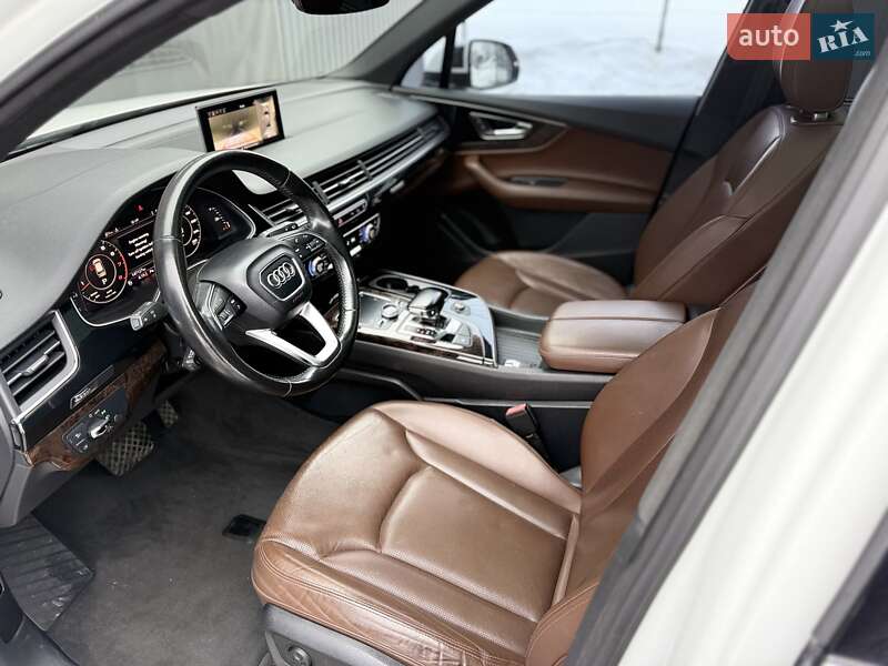 Внедорожник / Кроссовер Audi Q7 2017 в Львове фото 31 Внедорожник / Кроссовер Audi Q7 2017 в Львове