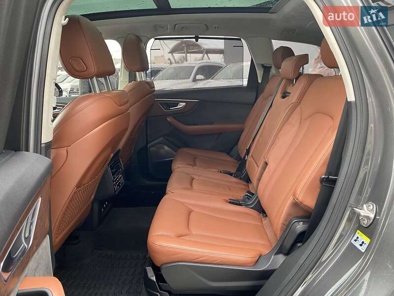 Внедорожник / Кроссовер Audi Q7 2020 в Львове фото 25 Внедорожник / Кроссовер Audi Q7 2020 в Львове