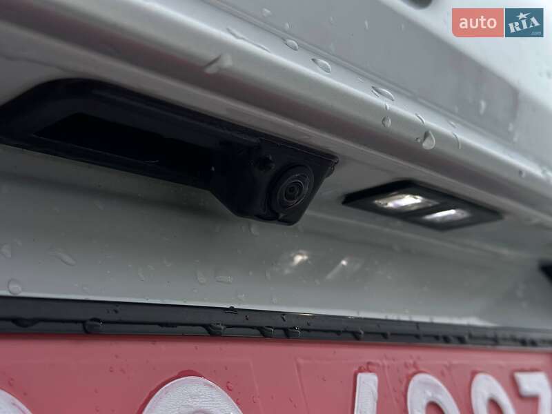 Позашляховик / Кросовер Audi Q7 2021 в Луцьку