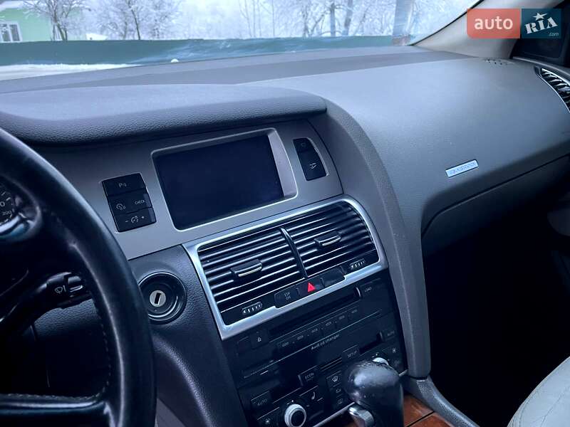 Внедорожник / Кроссовер Audi Q7 2008 в Надворной