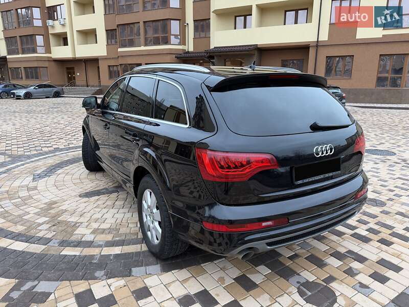 Позашляховик / Кросовер Audi Q7 2010 в Ізмаїлі