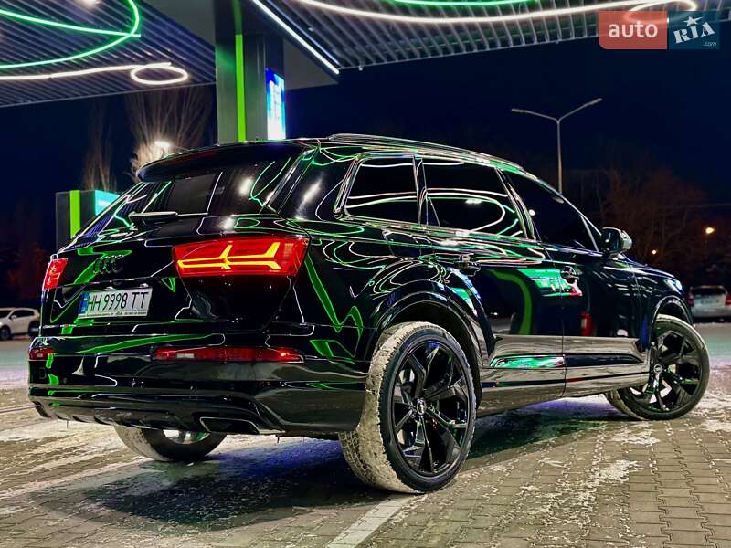 Внедорожник / Кроссовер Audi Q7 2018 в Одессе фото 37 Внедорожник / Кроссовер Audi Q7 2018 в Одессе