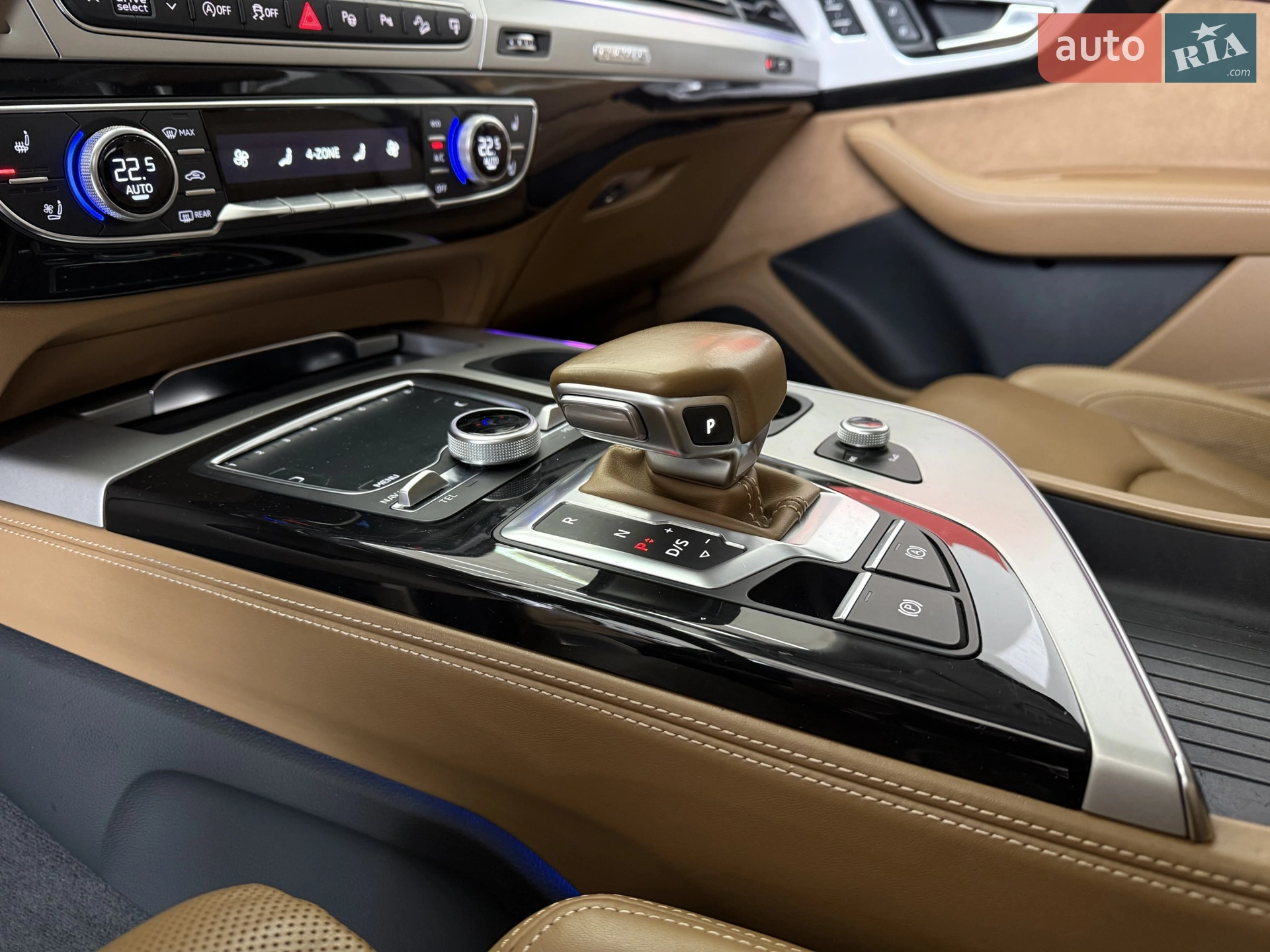 2016 Audi Q7 - мініатюра 31