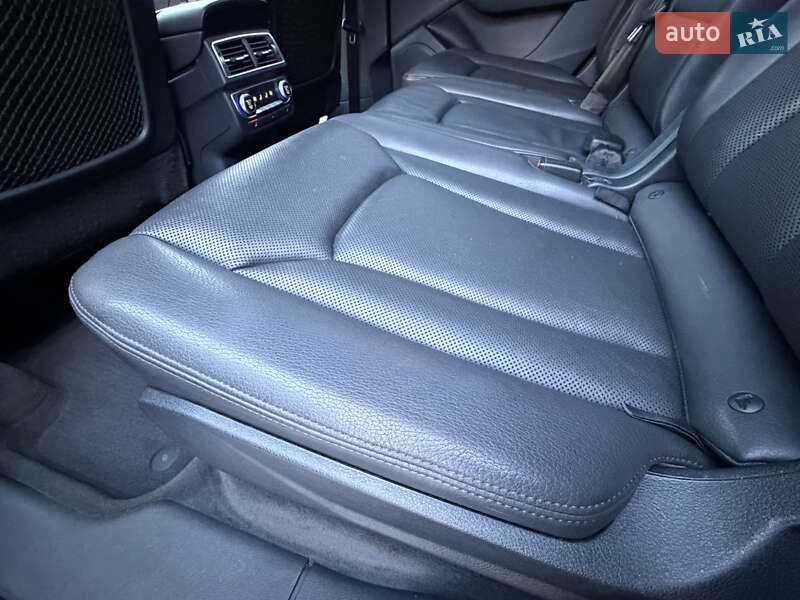 Внедорожник / Кроссовер Audi Q7 2015 в Ровно