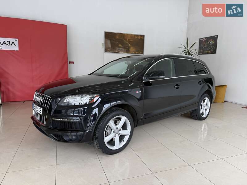 Внедорожник / Кроссовер Audi Q7 2013 в Черновцах