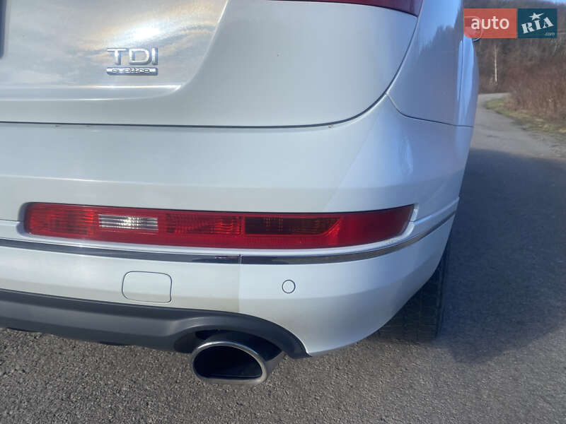 Позашляховик / Кросовер Audi Q7 2015 в Мукачевому